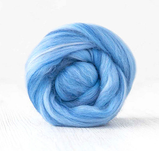 Fibres à filer ou feutrer laine mérinos extra fine en ruban coloris Garçon.