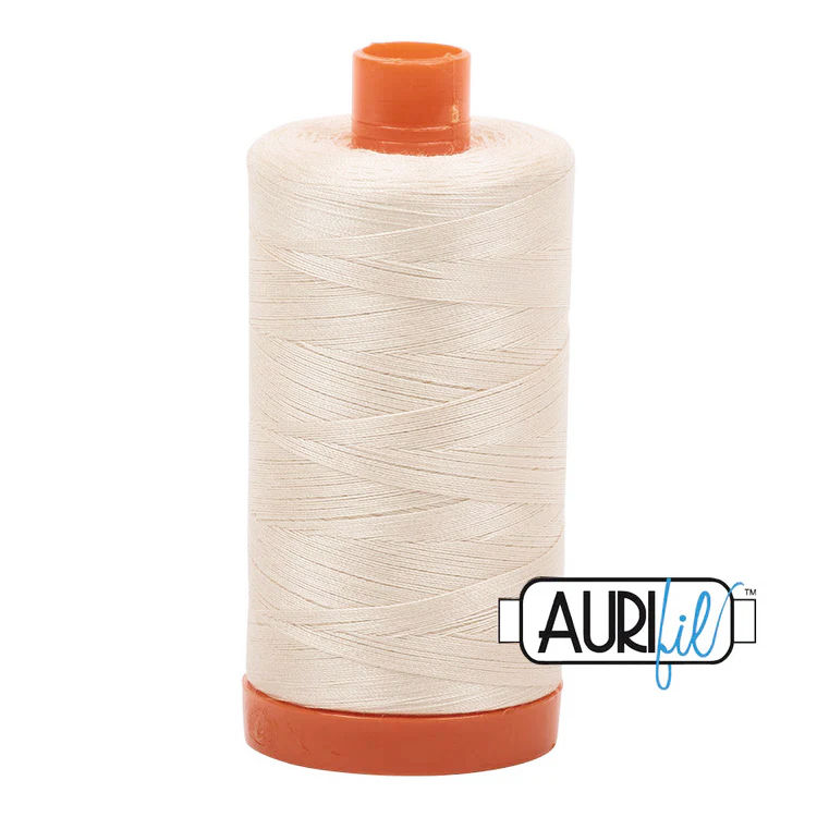 grosse bobine Aurifil fil de coton Mako 50  - Sable clair 2000