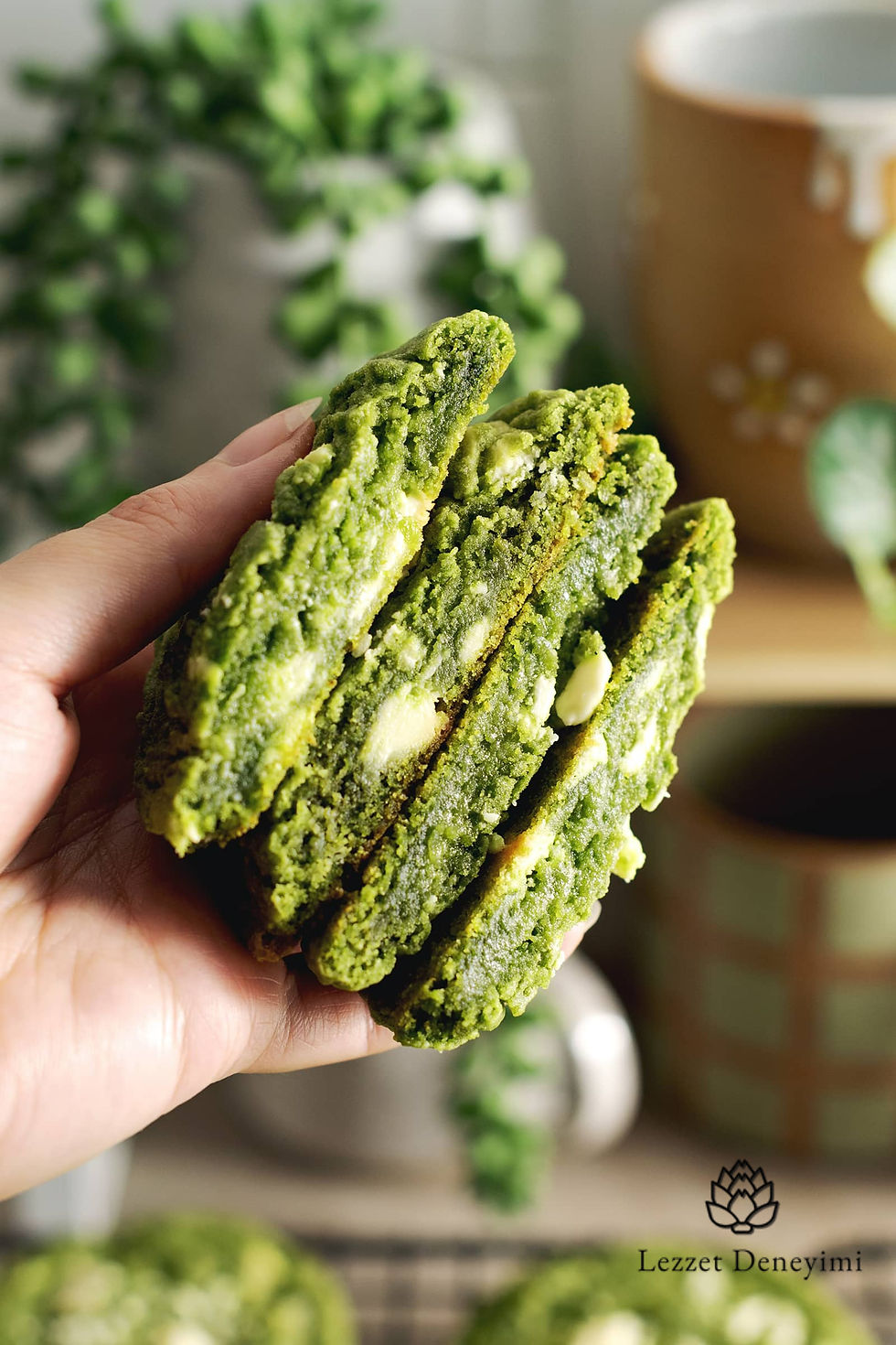 Matcha Beyaz Çikolatalı Kurabiye