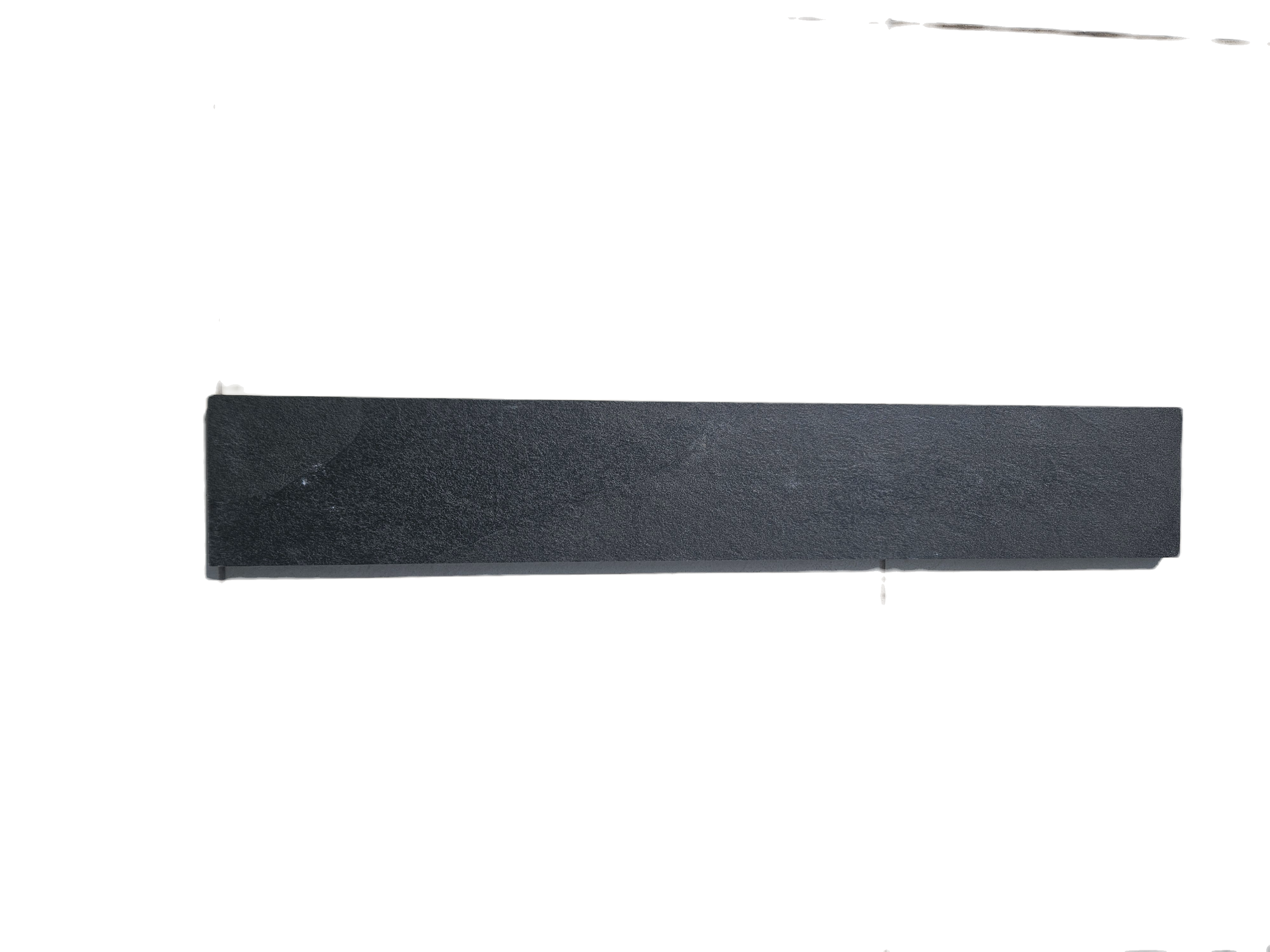Border Brazilian Black Porcelain