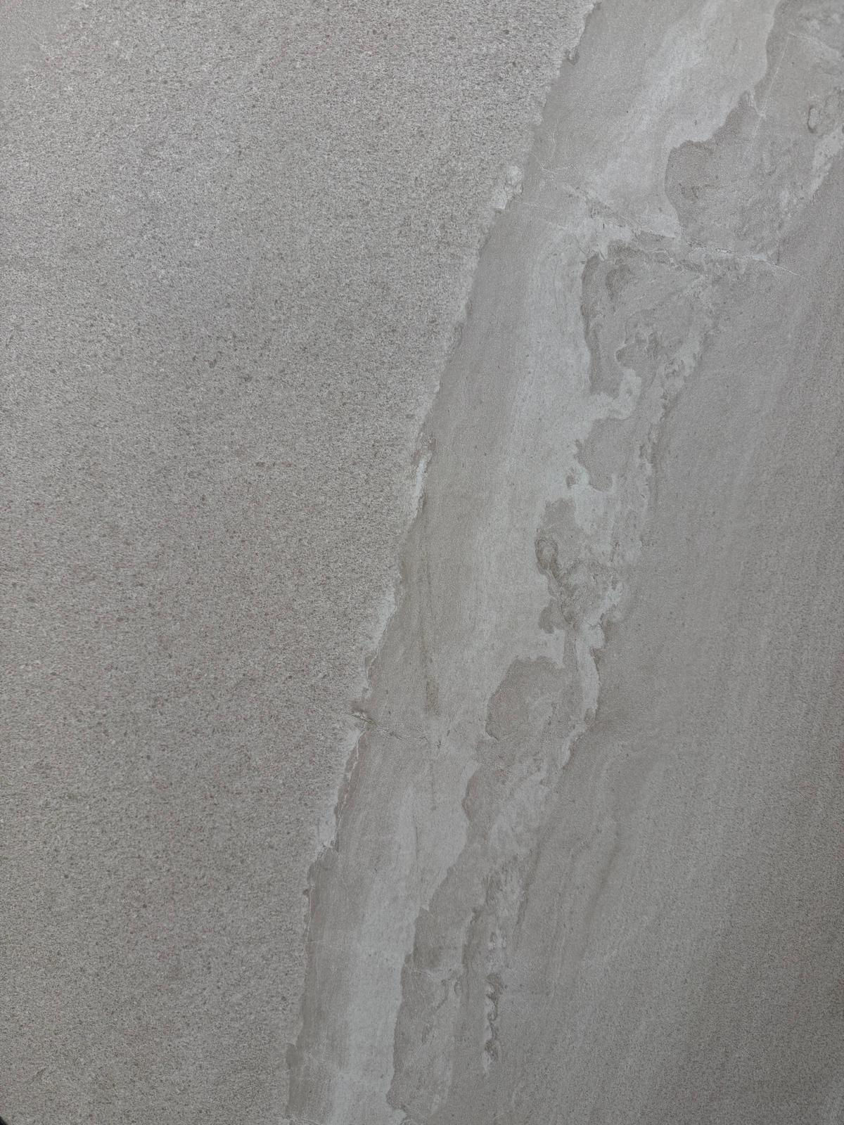 Crossover White