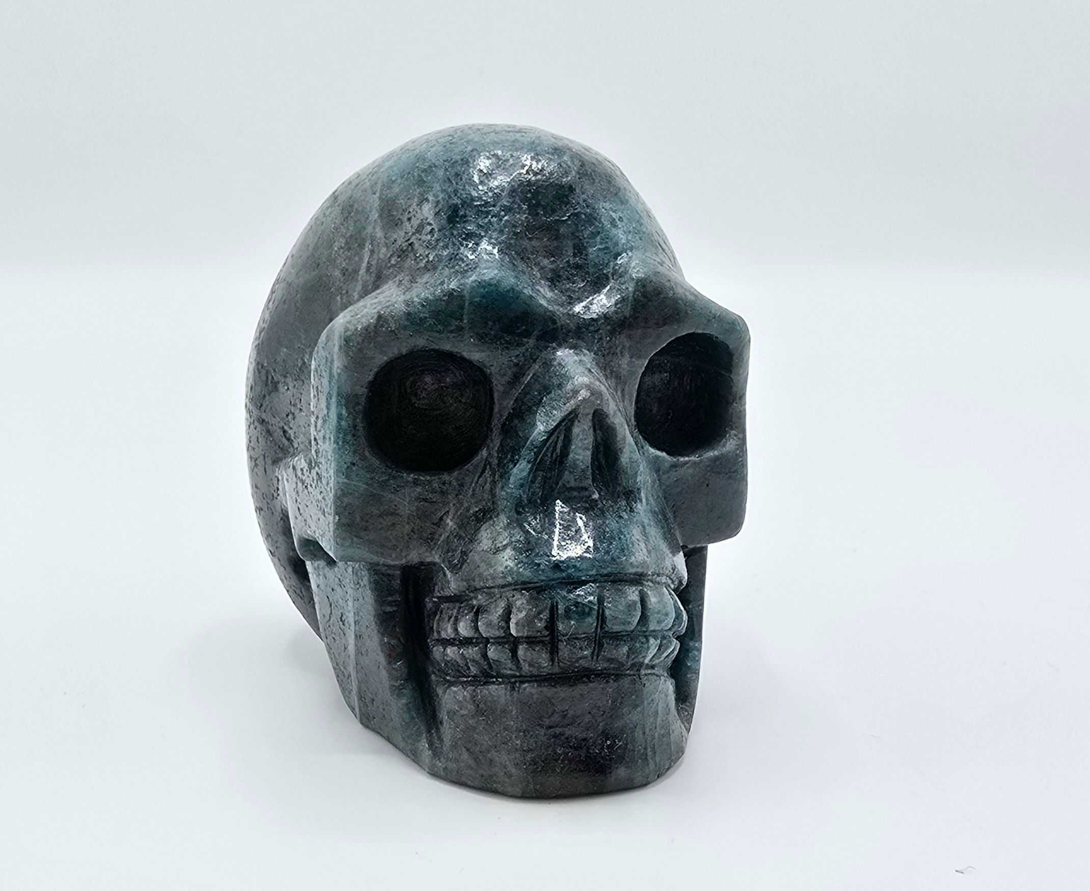 Apatite Skull