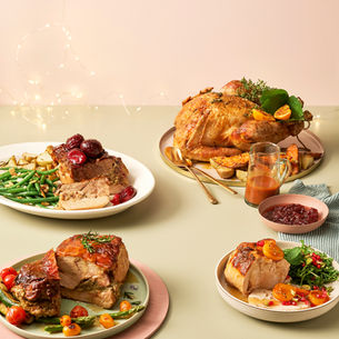 Festive Fare: Classic & Contemporary Turkey for Christmas Service