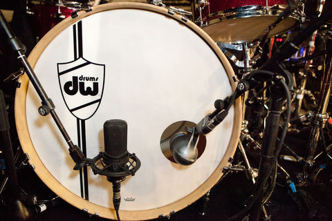 AT4050- BETA 52 KICK ZAZIE OLYMPIA