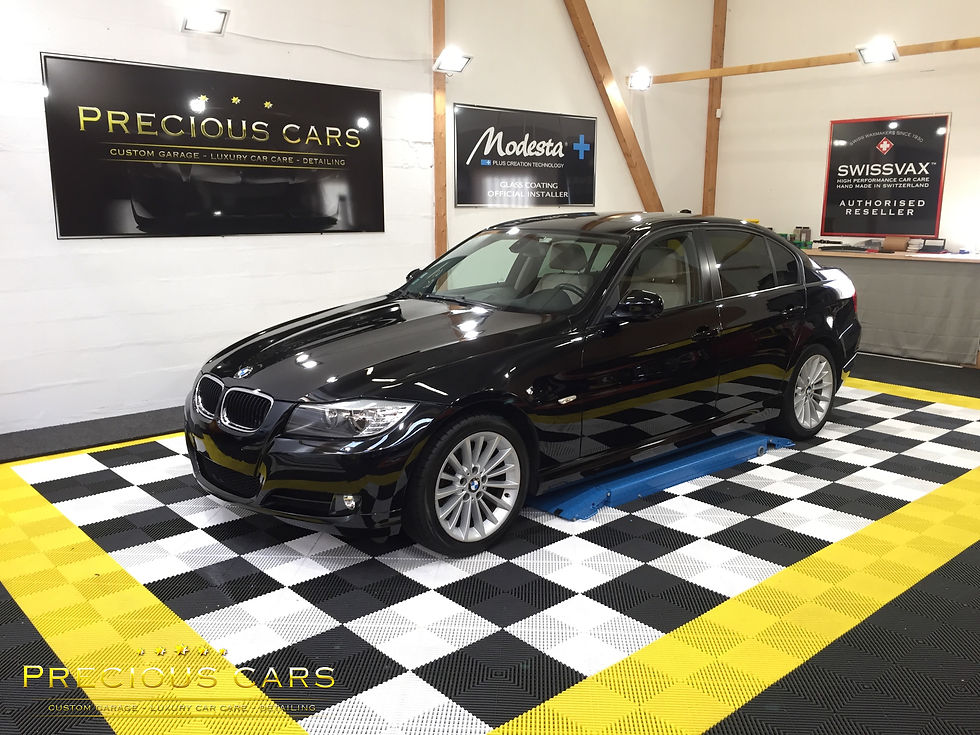 Precious Cars - Swissvax Le Mans - BMW Série 3 - 01