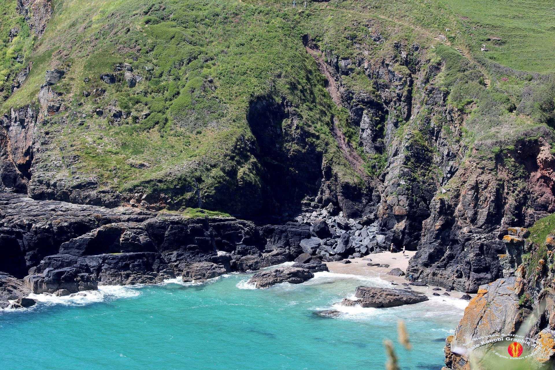 Housel Bay Beach 11