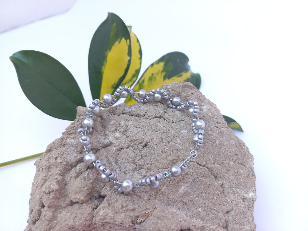 Thumbnail: Wire Bracelets (silver/purple)