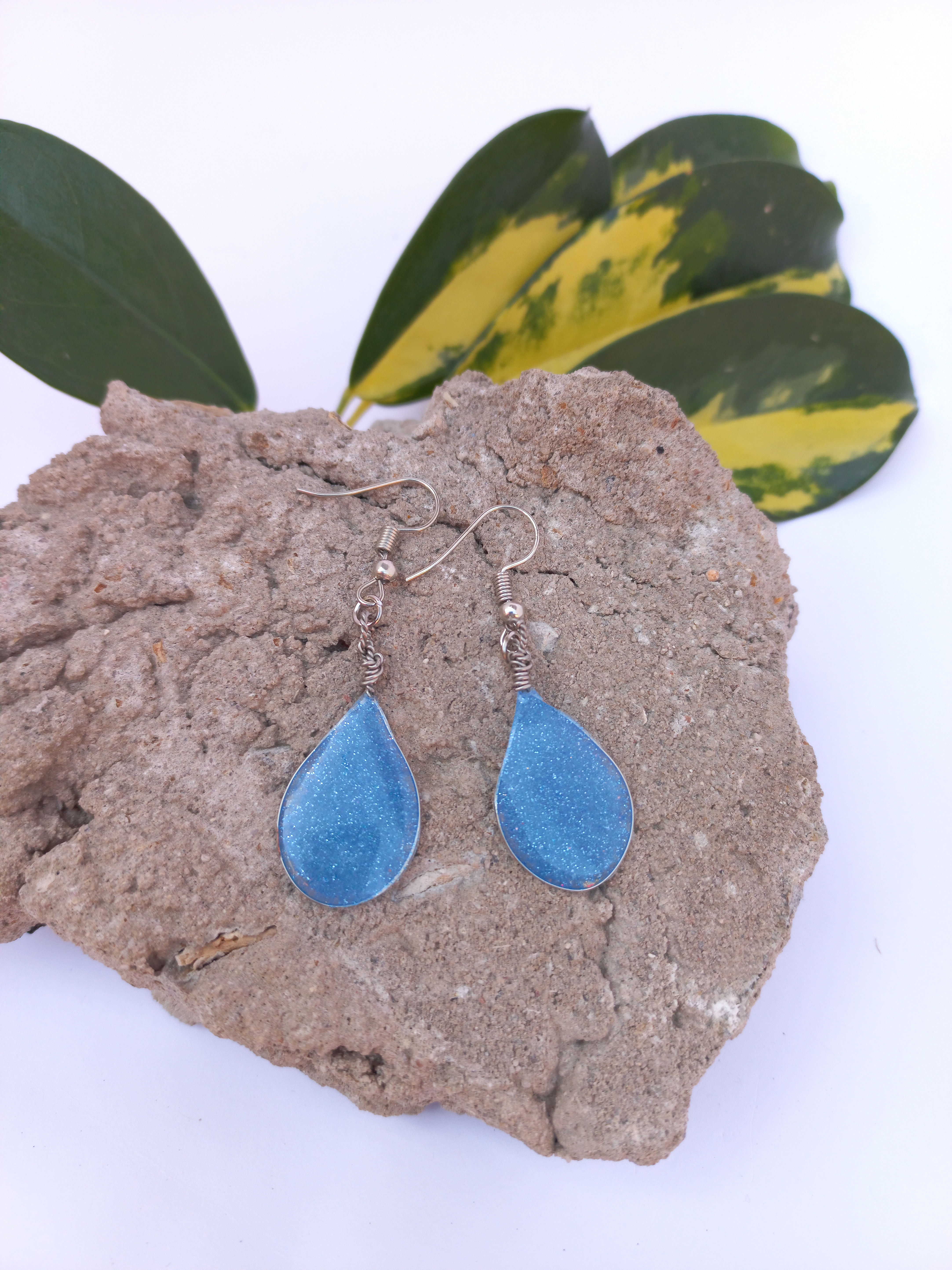 Hanging Earrings (blue)
