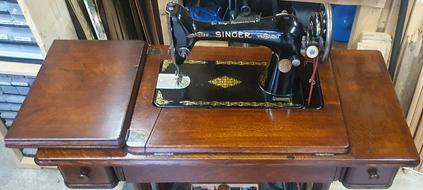 singer sewing table