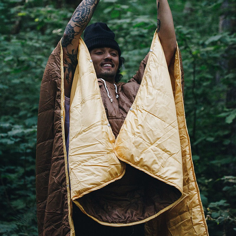 縮圖：REVERSIBLE CAMP PONCHO 雙面睡袋式斗篷 / 咖啡.黃