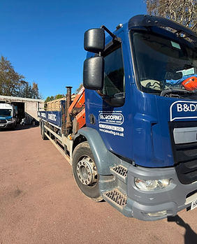Roofing truck