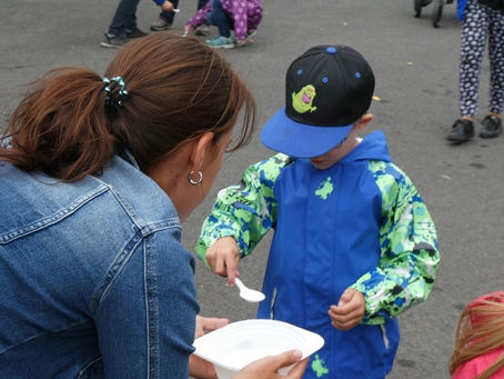 Spannende Dorfrallye und Discofox-Crashkurs