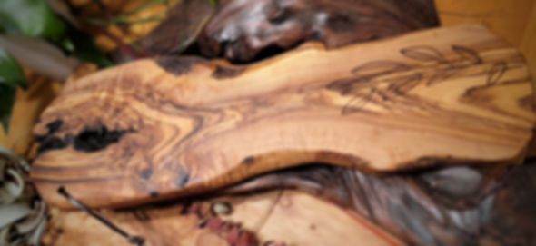 The Long Flowing Serving Board