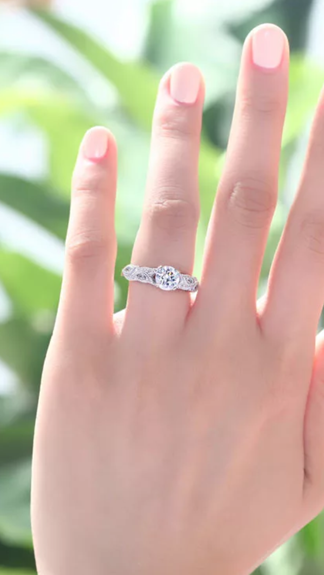 Thumbnail: Leaf Solitaire Ring 925 Silver Ladies