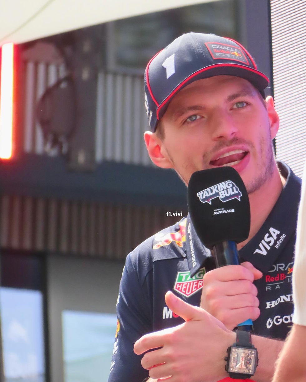 A2D677DD-EB90-407D-B627-BCA7D76F6D2D