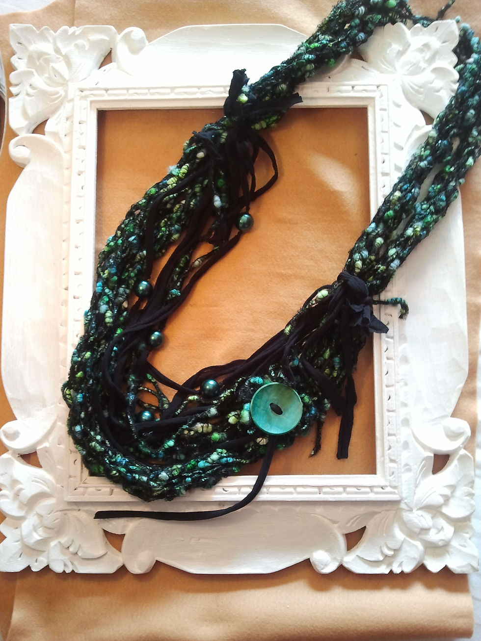 collana verde in cotone