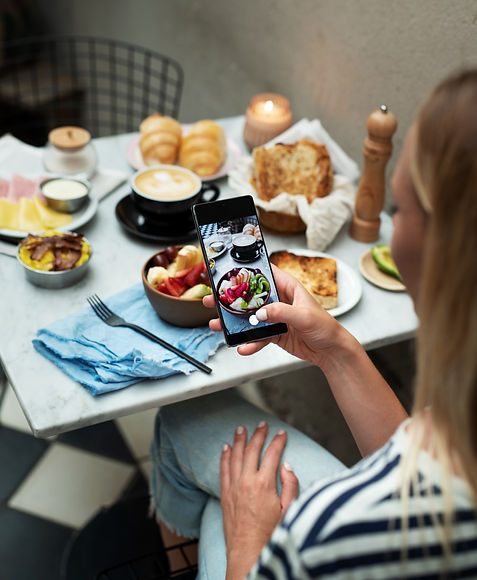 close-up-woman-taking-food-bowl-photos (1)_edited.jpg