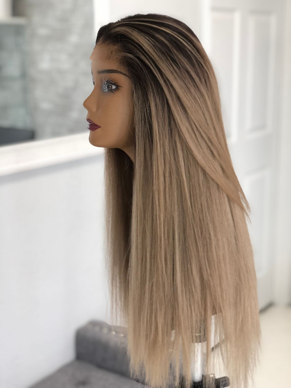 Thumbnail: Belle