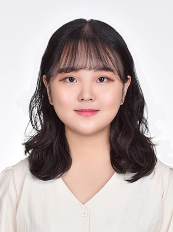 김다현