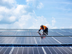 Europa w świetle słońca: Fotowoltaika liderem energetyki UE, węgiel w odwrocie