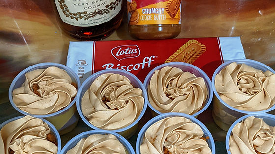Six(6) Hennessy Biscoff Cake in a Cup(s)