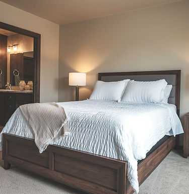 MasterBed-1.jpg