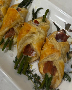 ASPARAGUS & GRUYÈRE PUFF PASTRY TWISTS