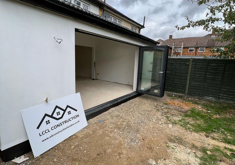 Rear house extension builders Borehamwood wd6 design and build by Lccl Construction