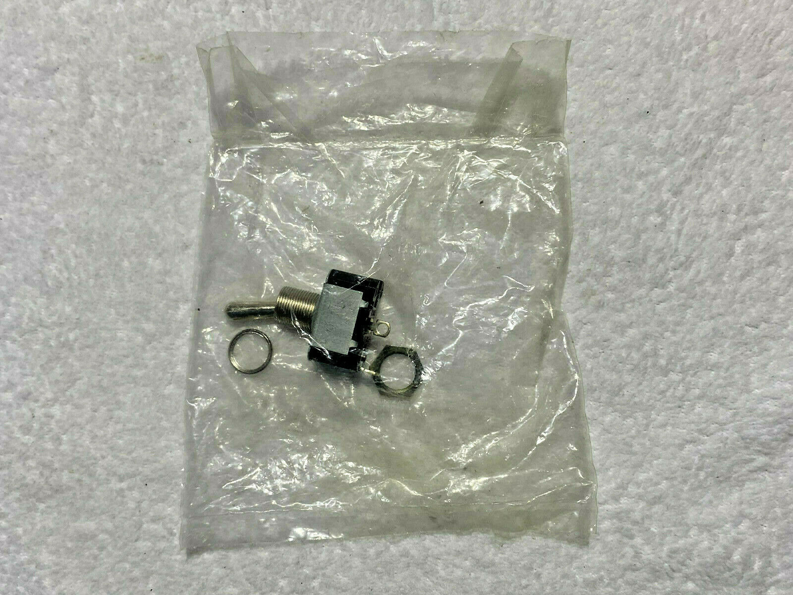 Toggle Switch - 10A 250VAC 20A 125VAC