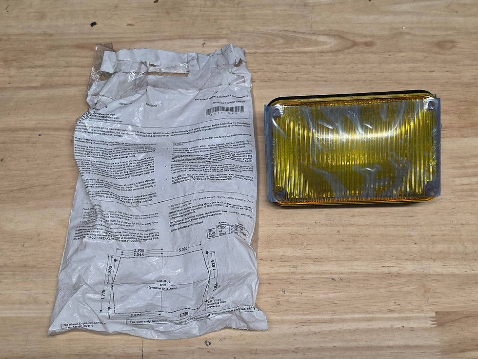 Thumbnail: Whelen 600 Series Halogen / Incandescent Lighthead (Amber) 