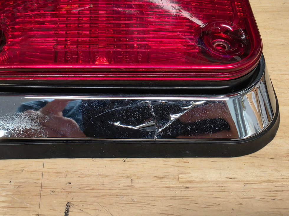 Thumbnail: Whelen SMARTLED 900 Series Linear Super LED Lighthead (Red)