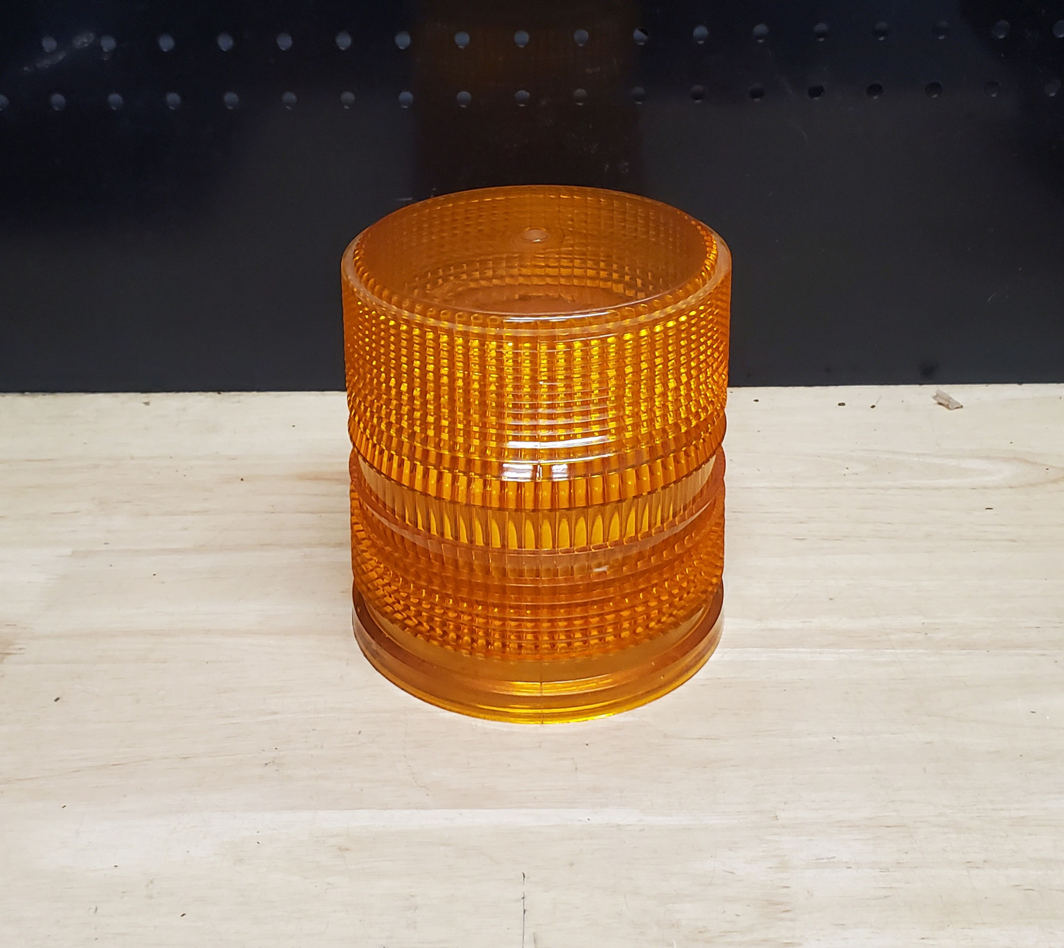 Whelen 1200 Series / 800 Series - Strobe Beacon 6" Dome / Lens (Amber)
