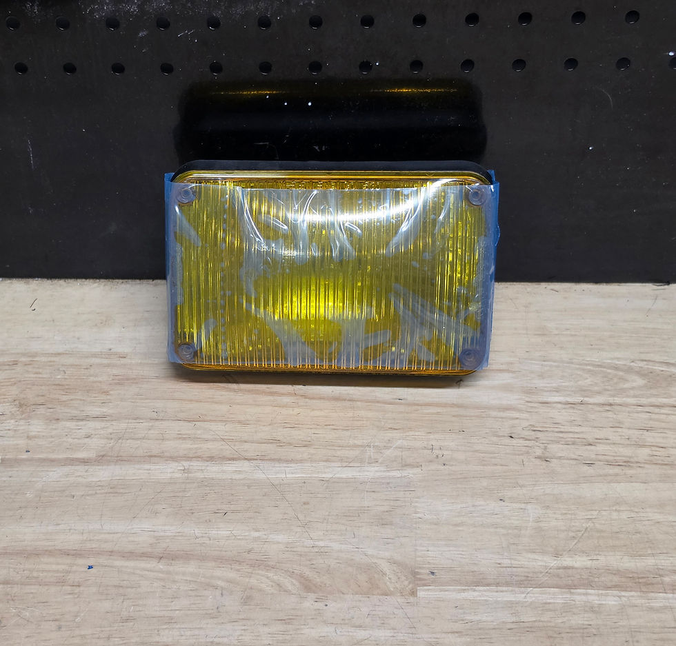 Thumbnail: Whelen 600 Series Halogen / Incandescent Lighthead (Amber) 