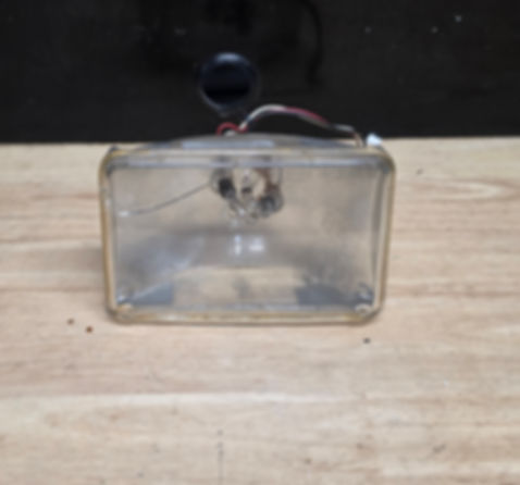 Whelen HS-100 Sealed Beam Strobe Headlight Assembly (P/N:  01-0660603-30