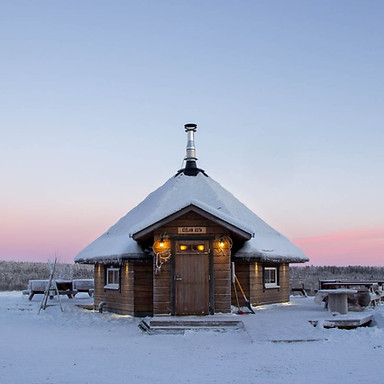 Kielan Kota Kujalan Porotila Reindeer Farm Ruka Kuusamo