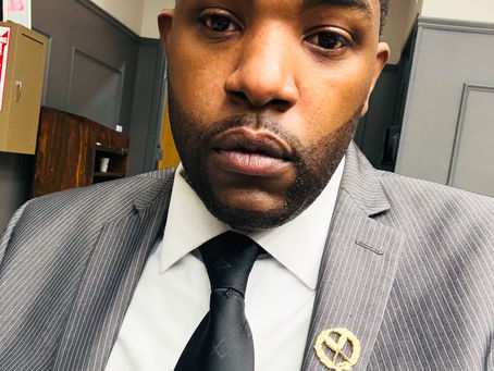 “Government of the people, by the people, for the people, shall not perish from the Earth.” Abraham Lincoln‘s Gettysburg Address emphasized the importance of democracy and citizen participation.