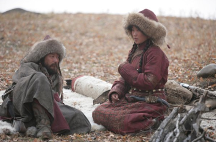 Temujin e Borte una volta ritrovati. Scena del film Mongol