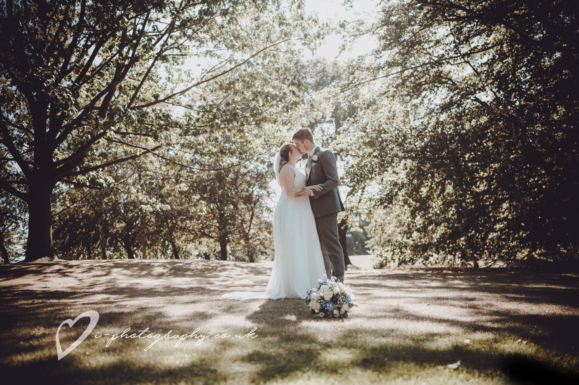Bill & Mo Wedding Photos