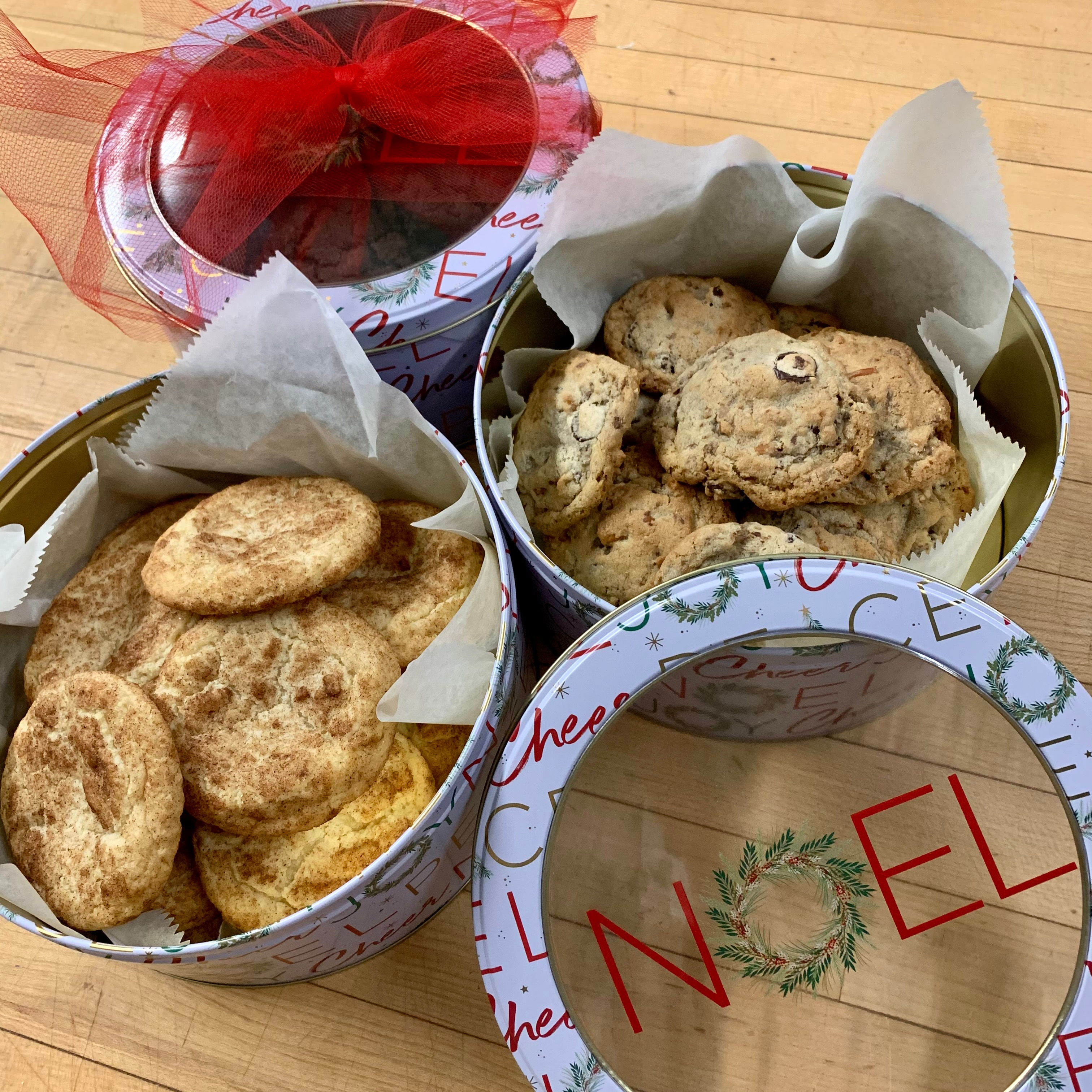 Holiday Cookie Tin