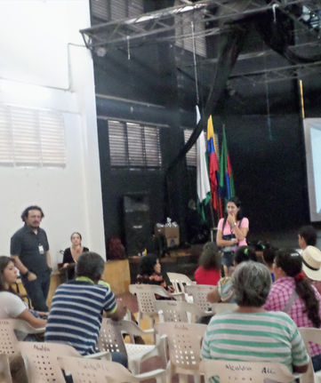 Taller de socialización EOT