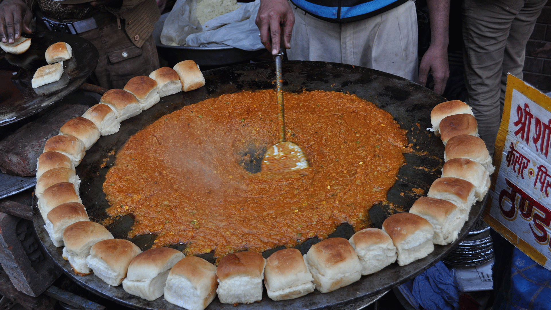 5 foods in Mumbai that you just can't miss | Vritti Khawani Blogs