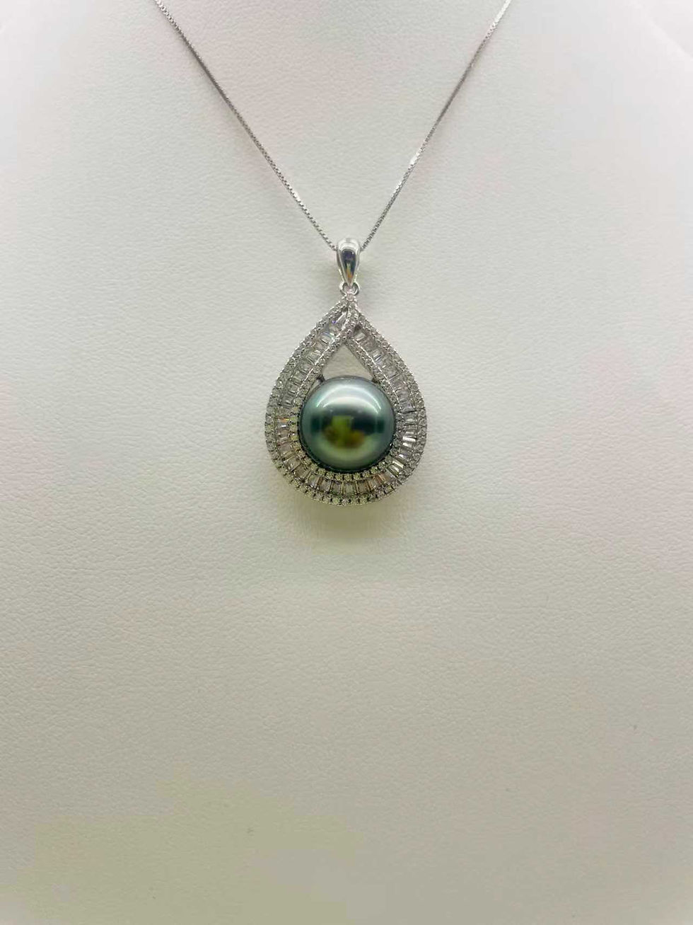 Thumbnail: S925 sterling silver pendant, Tahitian sea pearl, 12mm teardrop shape