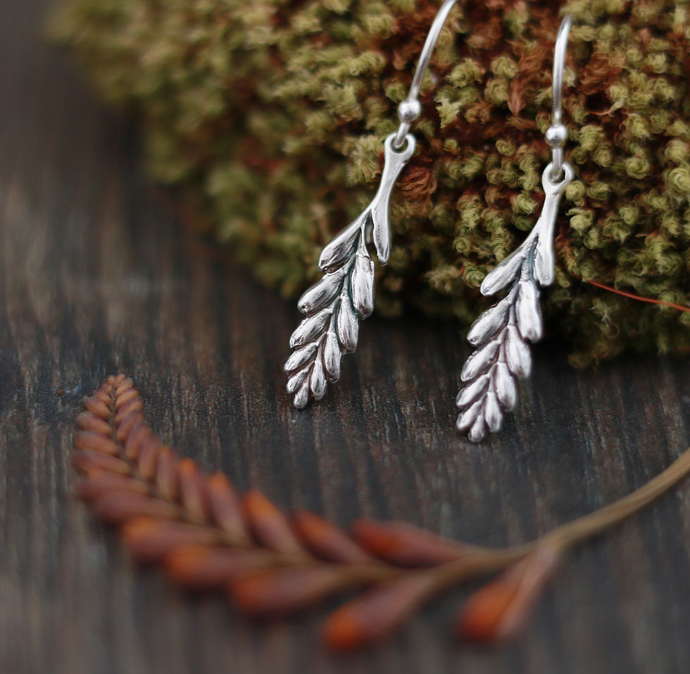 Thumbnail: Crocosmia Dangle Earrings