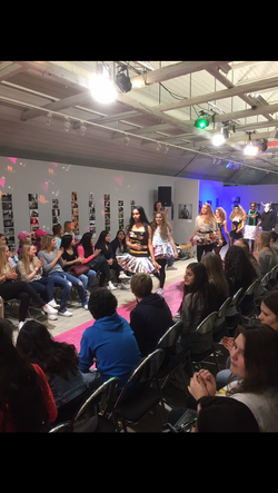 Catwalk på Ung Vårsalong