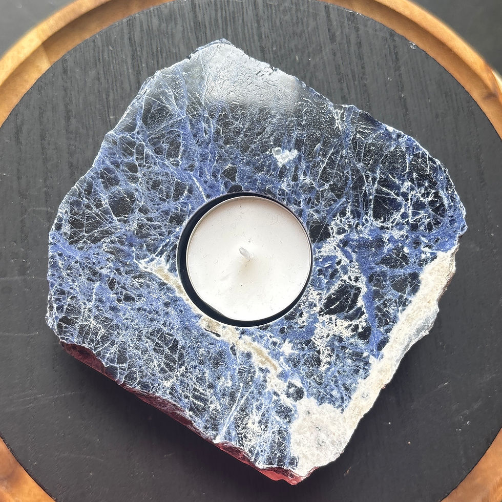 Thumbnail: Sodalite Candleholder