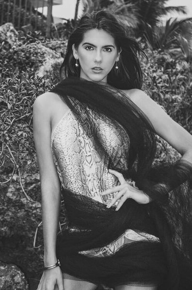 modeling makeup