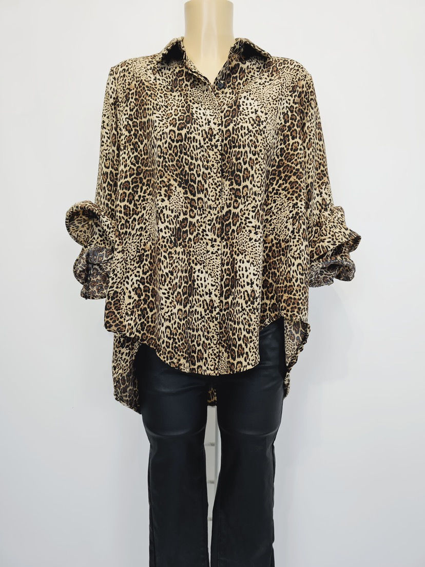 Chemise léopard manches bouffantes 