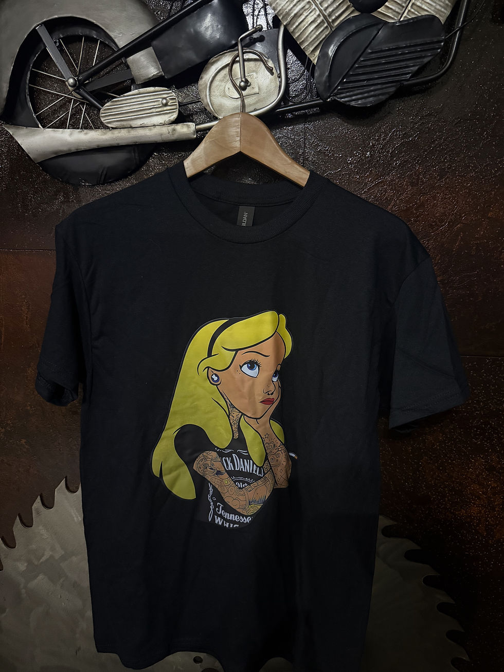 Tee-shirts création Alice aux pays merveilles