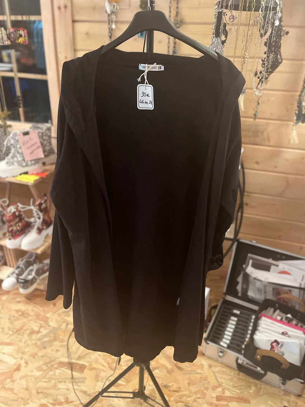 Miniature : Veste ailes strass grande taille