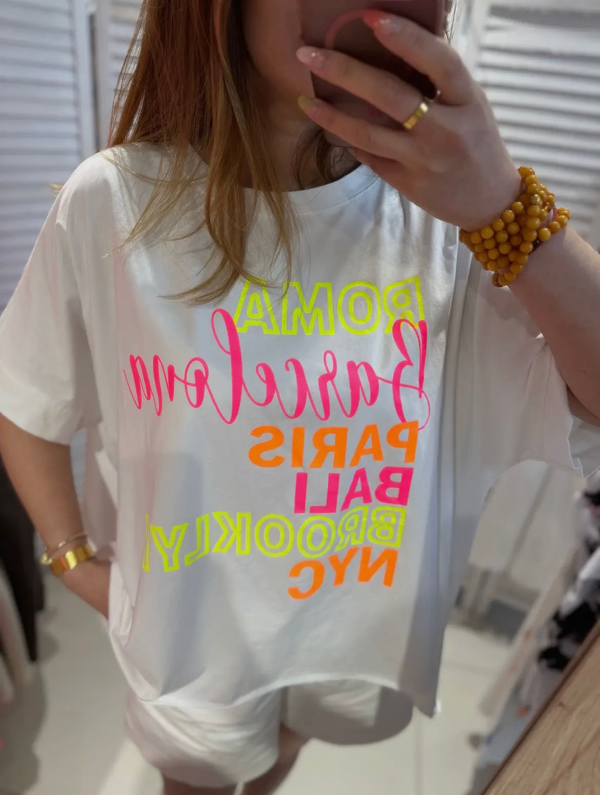 Tee-shirts inscription fluo 